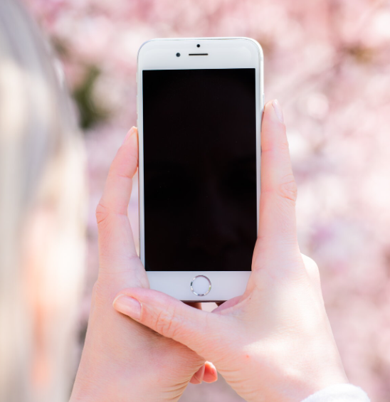 ratse-darzhat-smartfon