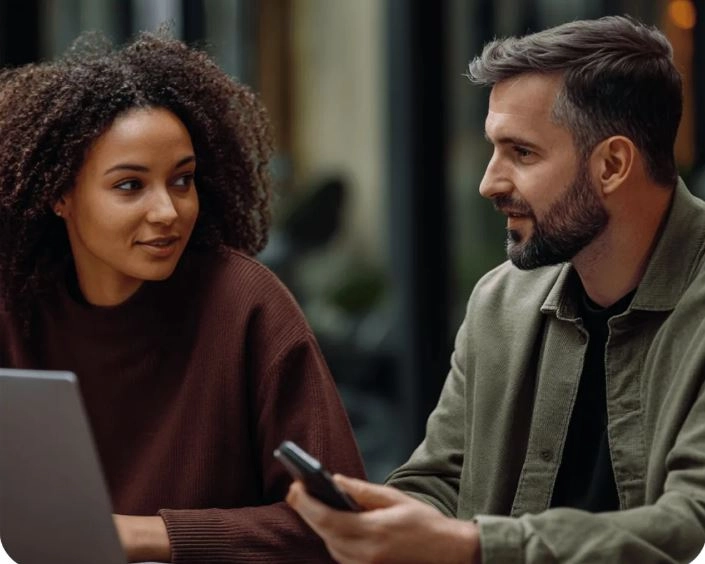 mazh i zhena rabotyat na telefon