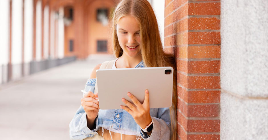 momiche igrae na tablet